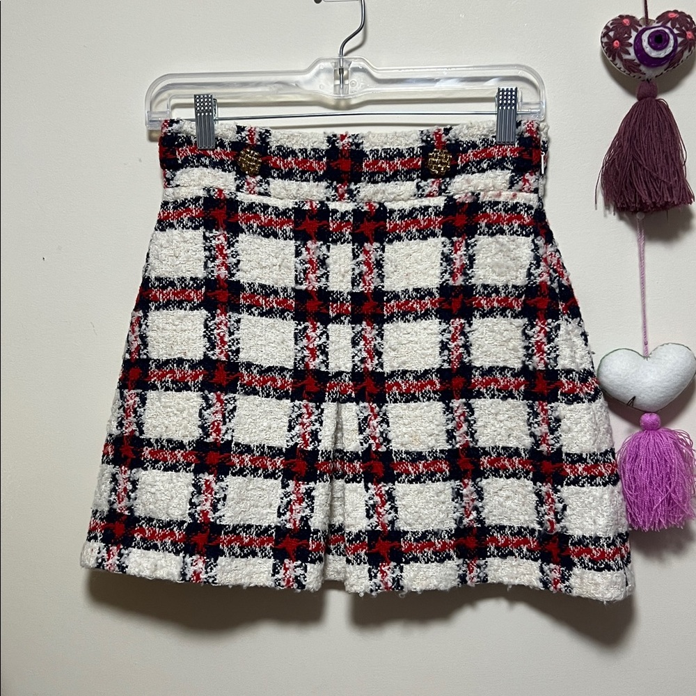 Gucci Tweed mini-skirt size 40 ‼️🛍️🛒♥️